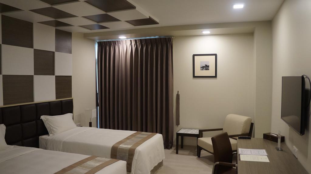 Hotel Parami Yangon Ngoại thất bức ảnh