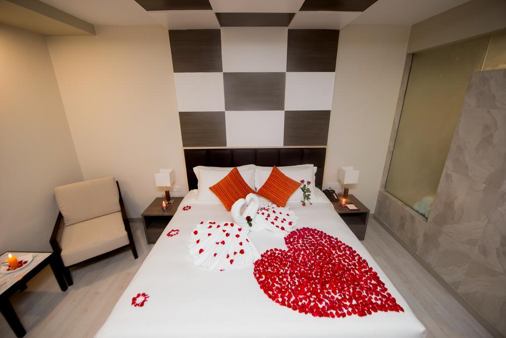 Hotel Parami Yangon Ngoại thất bức ảnh
