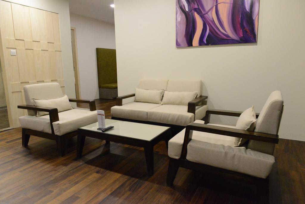 Hotel Parami Yangon Ngoại thất bức ảnh