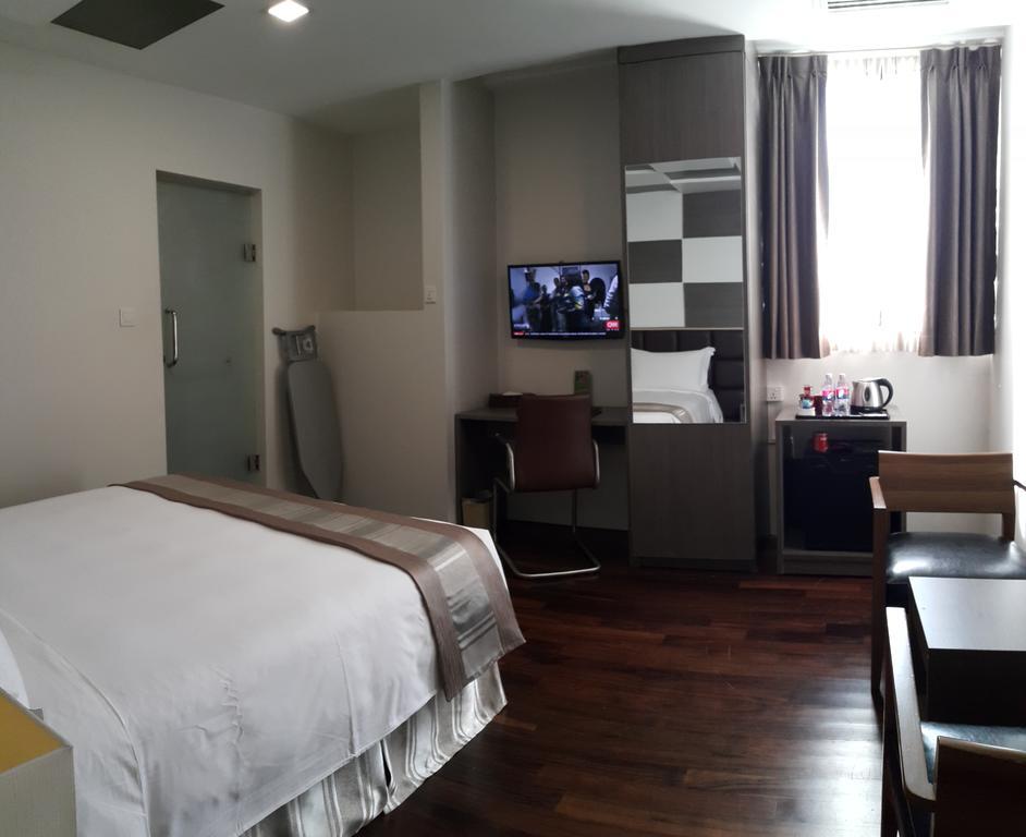 Hotel Parami Yangon Ngoại thất bức ảnh