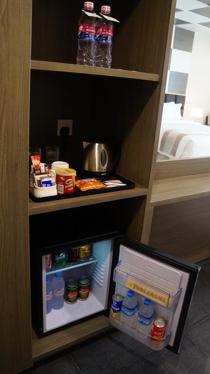 Hotel Parami Yangon Ngoại thất bức ảnh