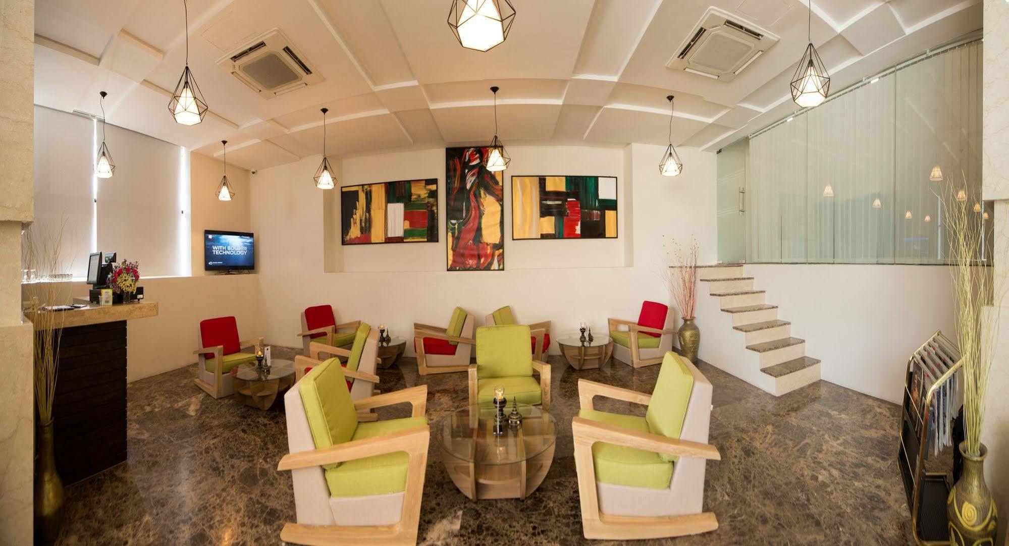 Hotel Parami Yangon Ngoại thất bức ảnh